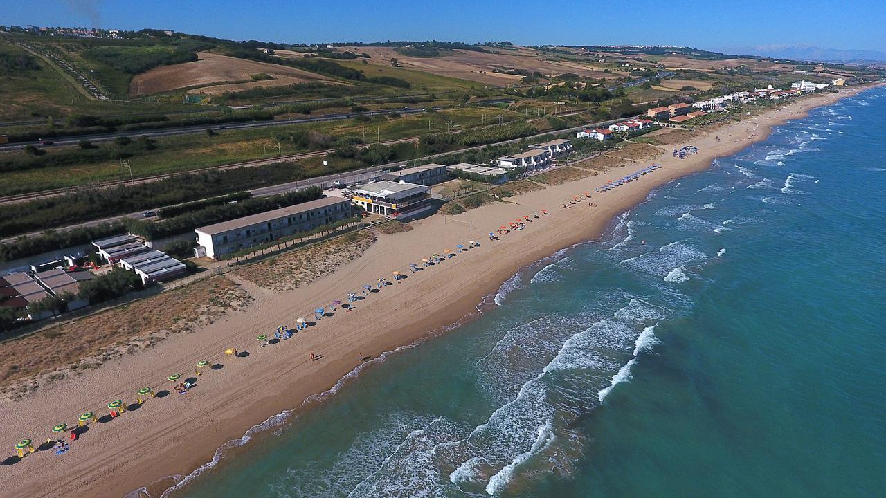 Villaggio Azzurra Termoli Exterior photo